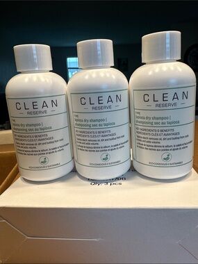 CLEAN RESERVE Tapioca Dry Shampoo — White